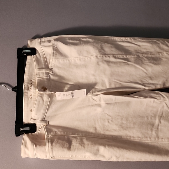 Jeans - Picture 2 of 5